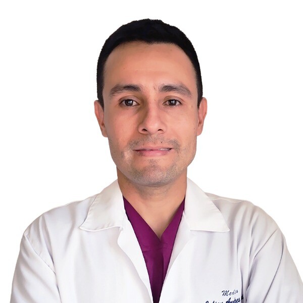 Dr. Julián Andrés Arias Acosta